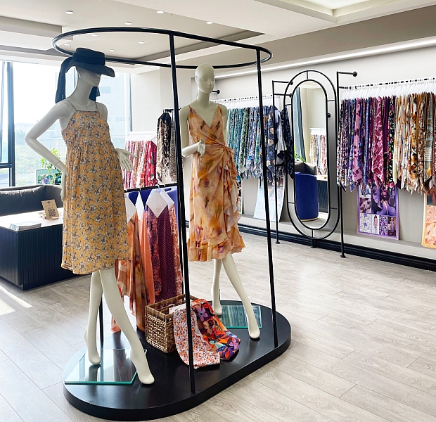 IŞIKSOY SHOWROOM